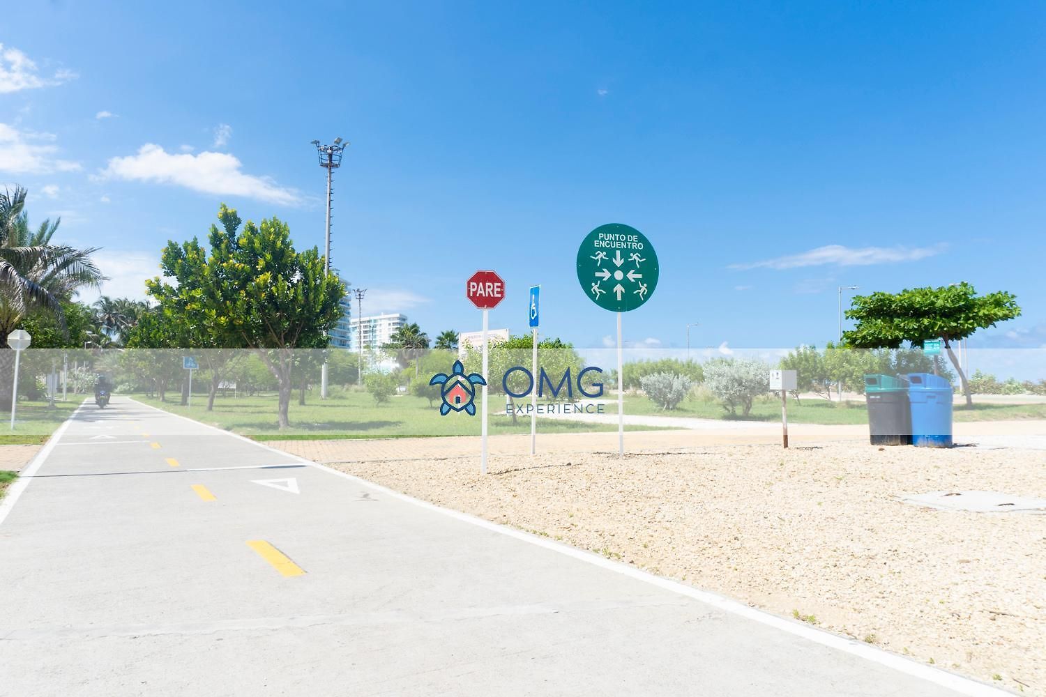 Cb544 | Acogedora Vista A La Piscina Apartamento Cartagena