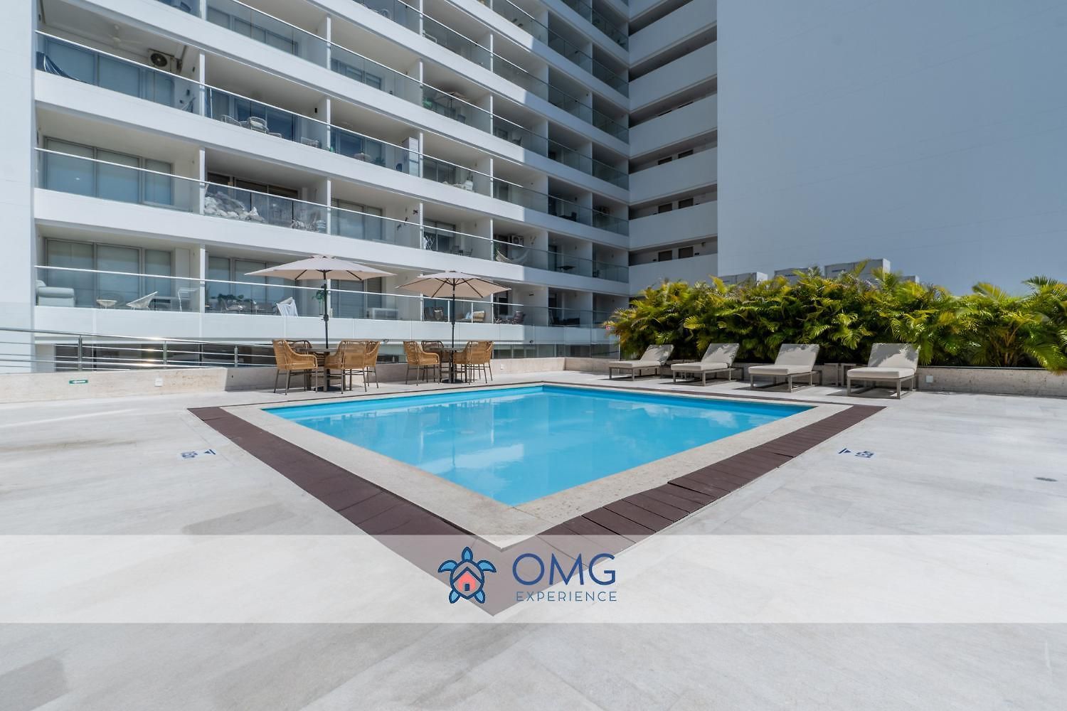 Cb544 | Acogedora Vista A La Piscina Apartamento