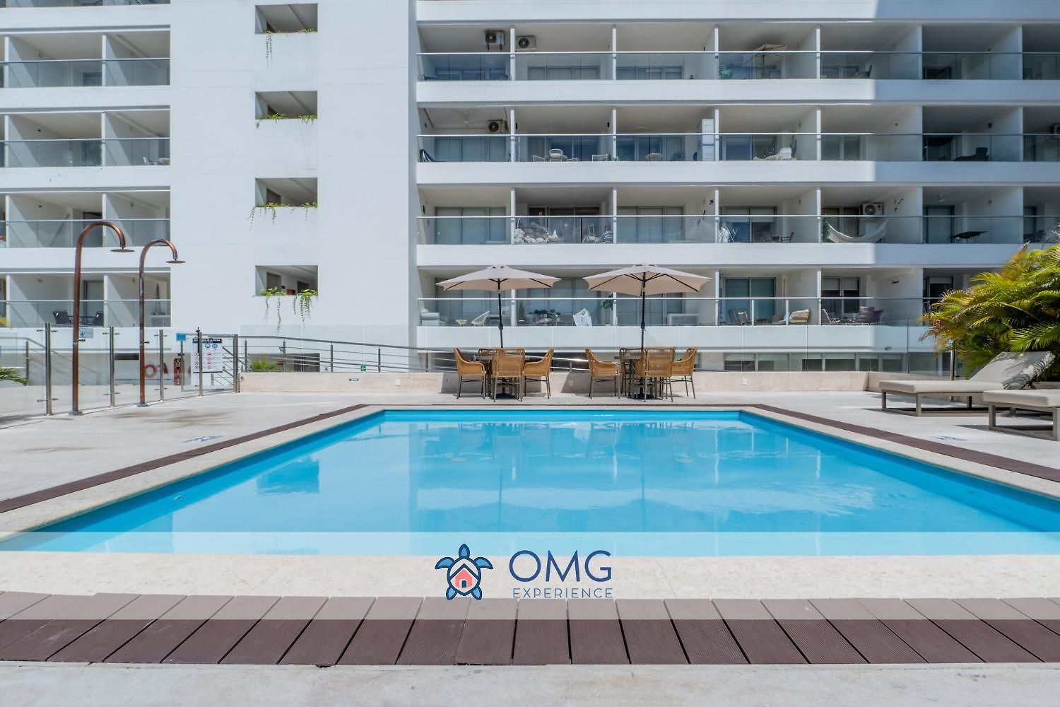Cb544 | Acogedora Vista A La Piscina Apartamento