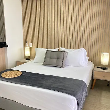 Cb544 | Acogedora Vista A La Piscina Apartamento