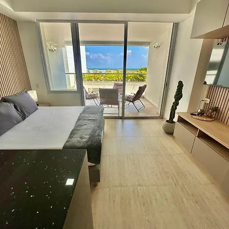 Cb544 | Acogedora Vista A La Piscina