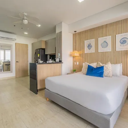 Cb544 | Acogedora Vista A La Piscina Cartagena