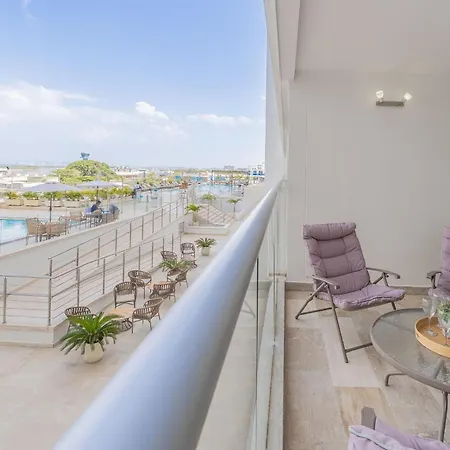 Cb544 | Acogedora Vista A La Piscina Apartamento