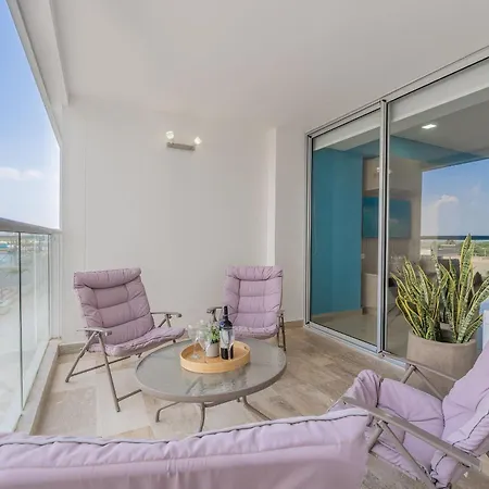 Cb544 | Acogedora Vista A La Piscina Cartagena